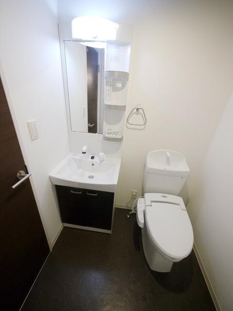 コローナ赤羽の物件内観写真