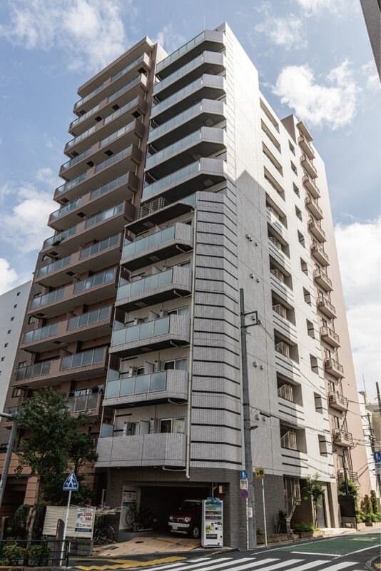 アイルプレミアム千駄木の物件外観写真