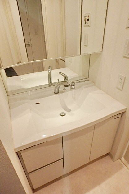 EPIC Higashi Nihonbashi Residenceの物件内観写真