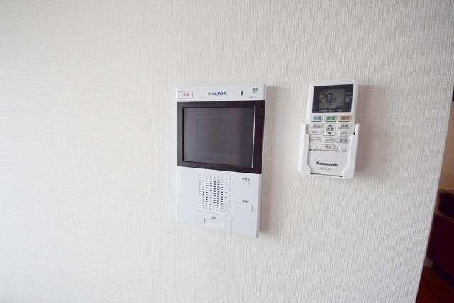 コスモグランス東日暮里の物件内観写真