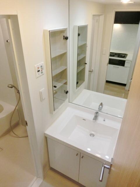 レジディア南千住の物件内観写真