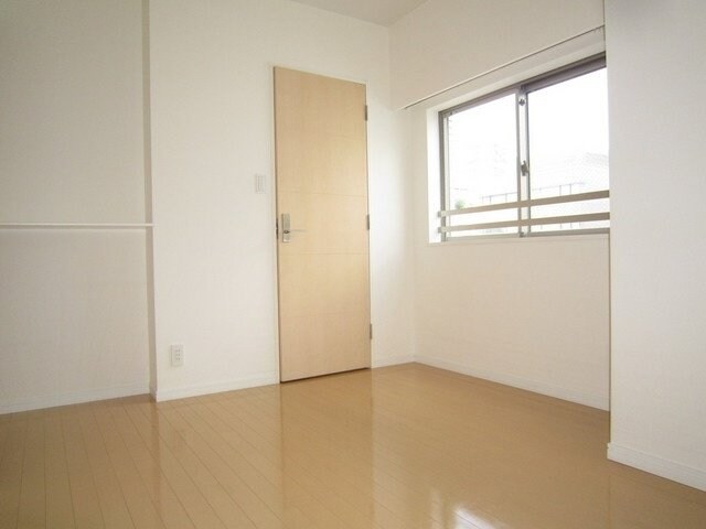 レジディア神田の物件内観写真