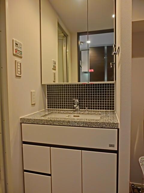 パークハビオ上野３丁目の物件内観写真