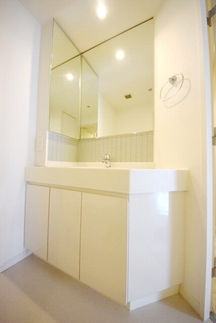 コンフォリア日本橋人形町イーストの物件内観写真