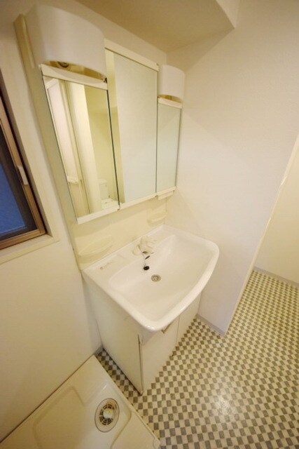 シャンブリーズ三越前の物件内観写真