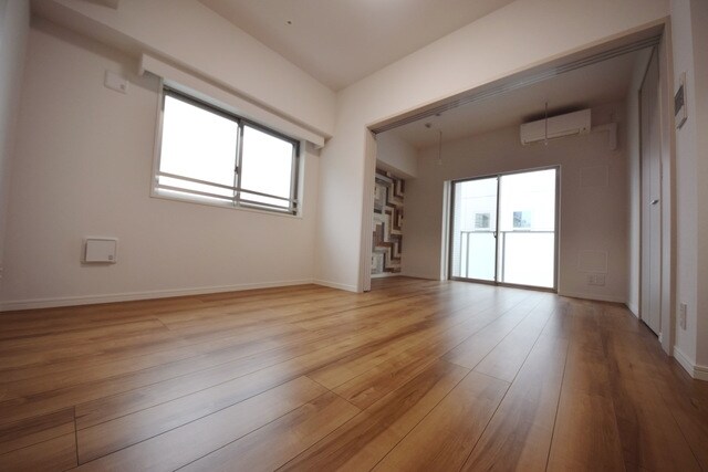 エルスタンザ神田須田町の物件内観写真