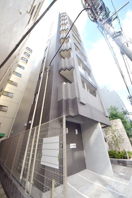 メゾン・ド・ヴィレ本郷3丁目の物件外観写真