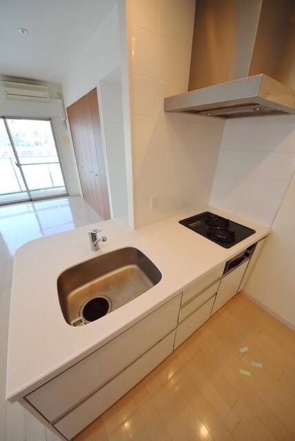 コンフォリア神田神保町の物件内観写真