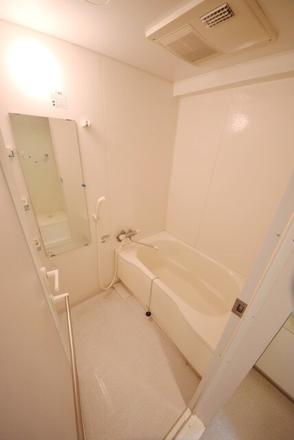 レジディア神田岩本町IIの物件内観写真