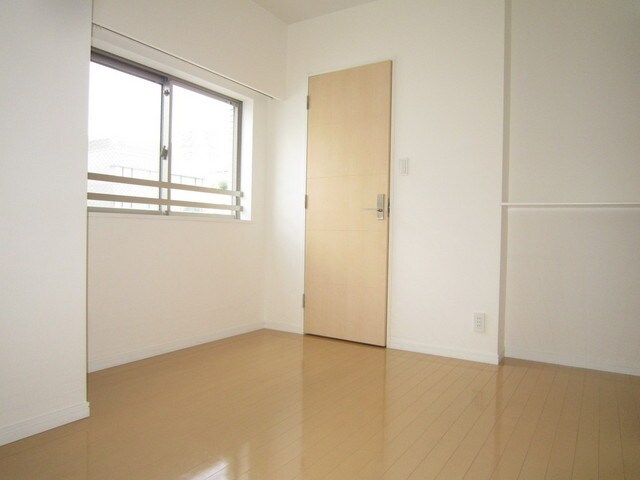 レジディア神田の物件内観写真