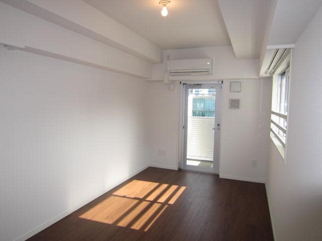 ポレスター千代田御茶ノ水の物件内観写真