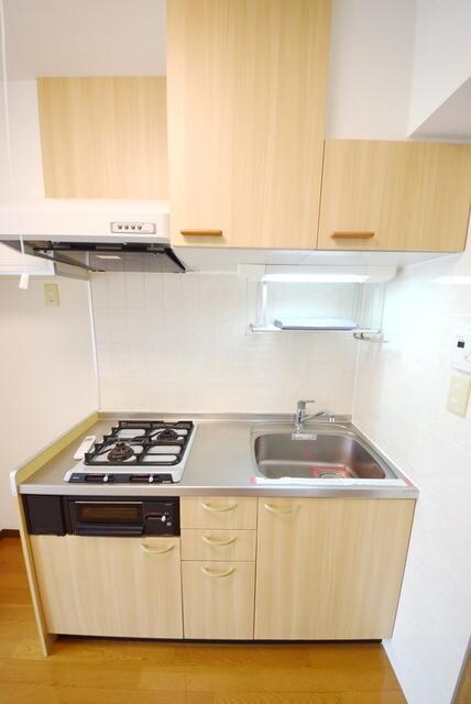 コモード寺山の物件内観写真