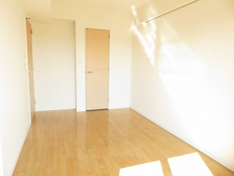 エスティメゾン大島の物件内観写真