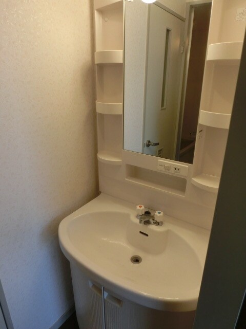 ロイヤルパレス綾瀬の物件内観写真