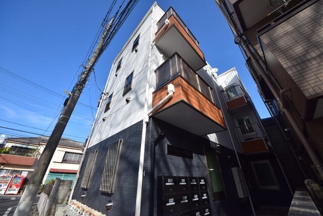 コンフォート北綾瀬の物件外観写真