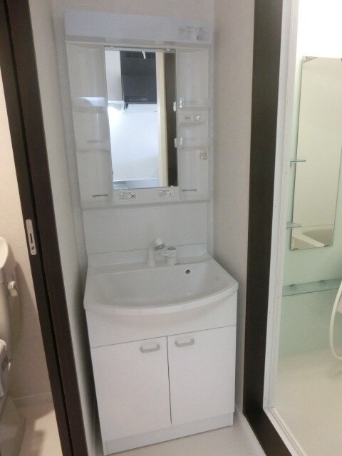 クリスタル青井Iの物件内観写真