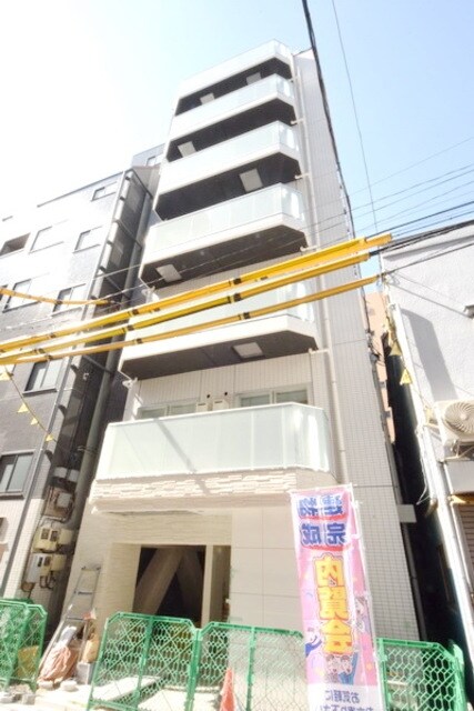 REGALO新御徒町の物件外観写真