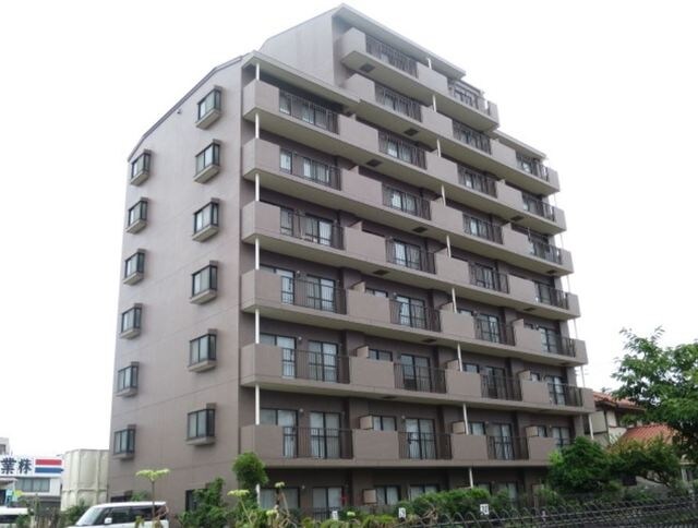 サンパレス綾瀬の物件外観写真