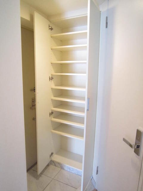 カスタリア菊川の物件内観写真