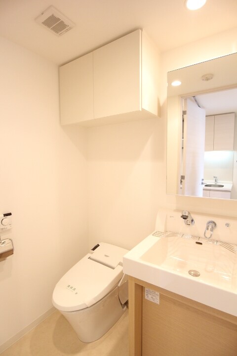 プラウドフラット森下の物件内観写真