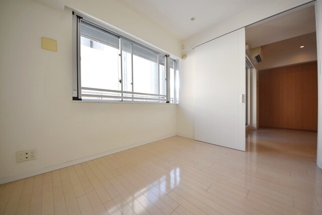 コンフォリア新川の物件内観写真