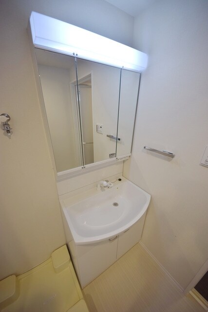 レオーネ南千住IIの物件内観写真