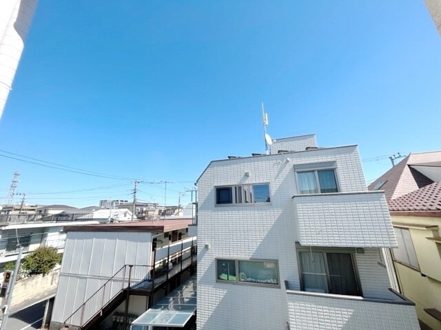 パラダイスマンションの物件内観写真