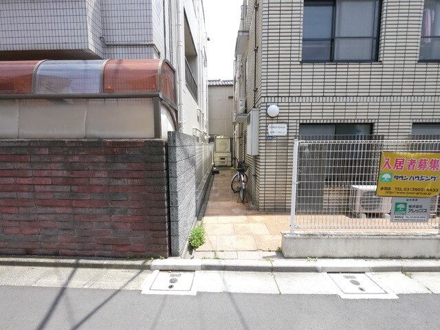 パラダイスマンションの物件内観写真