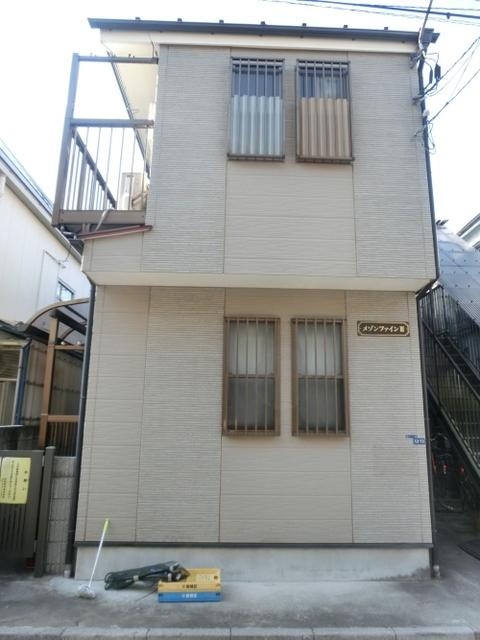 メゾンファインIIIの物件外観写真