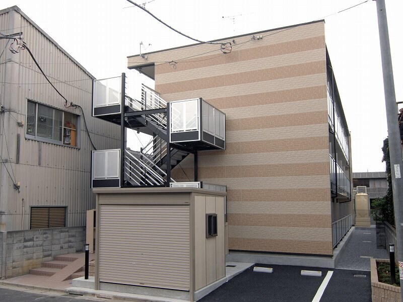 レオパレスＢｌｕｅｔｉｍｅｓの物件外観写真