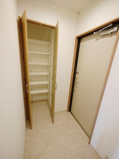 セリーン志村の物件内観写真