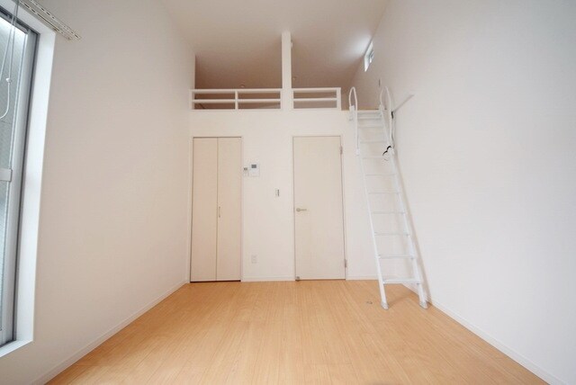 セカンドステージの物件内観写真