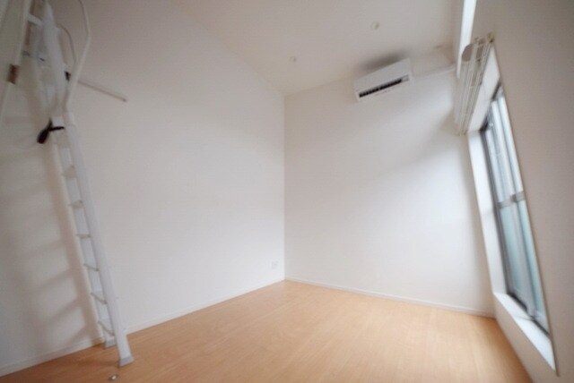 セカンドステージの物件内観写真