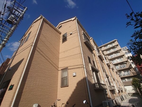 アメリカンリバティー本蓮沼の物件外観写真