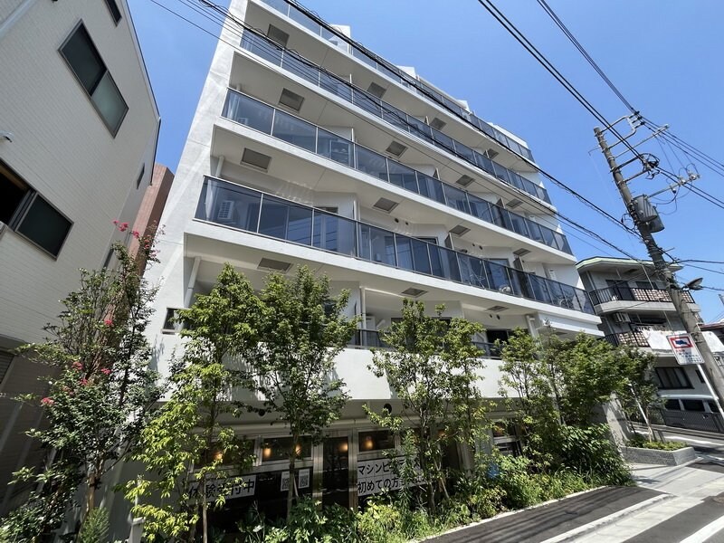 ルミーク本町ウェストの物件外観写真