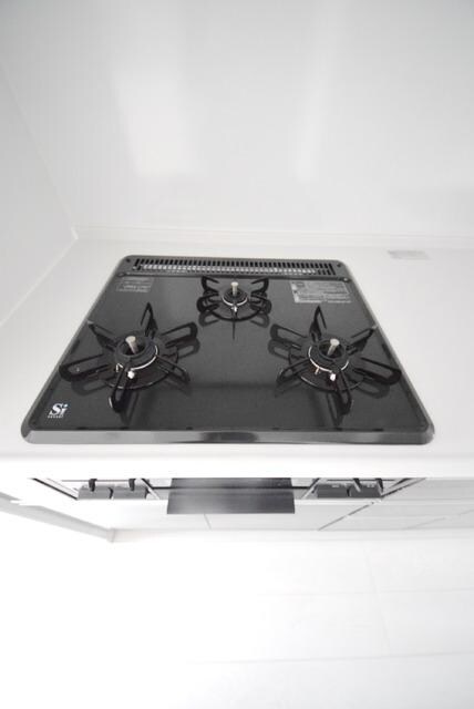 エストゥルース入谷の物件内観写真