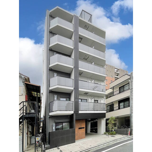 グランカーサ綾瀬の物件外観写真