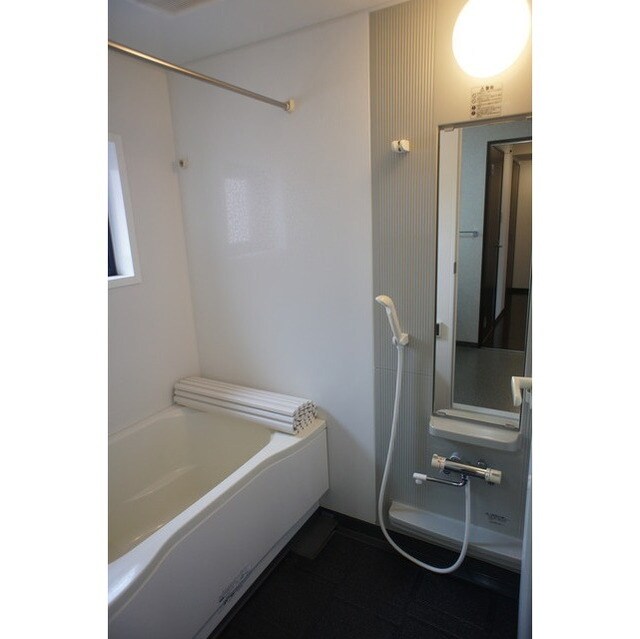 ロイヤル　トーリータワーズの物件内観写真