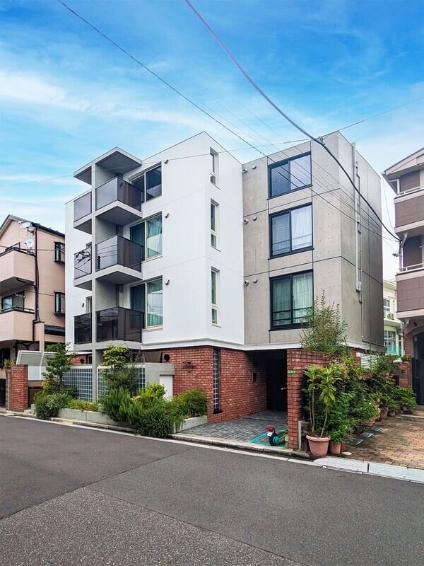 GRANPASEO白山の物件外観写真