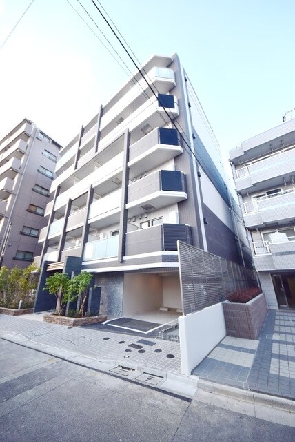 マキシヴ西新井の物件外観写真