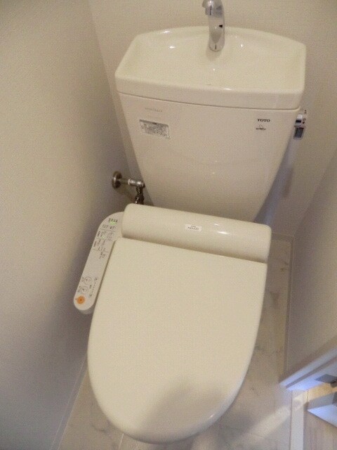 スカイラグーナの物件内観写真