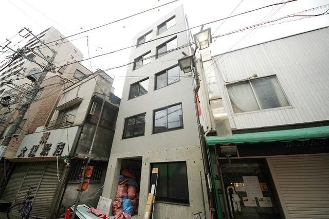 カレラパークの物件外観写真