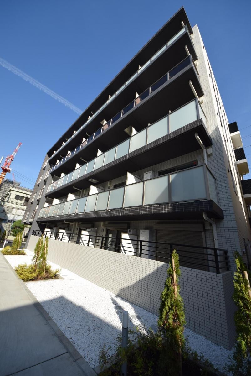 ロー　クレールの物件外観写真