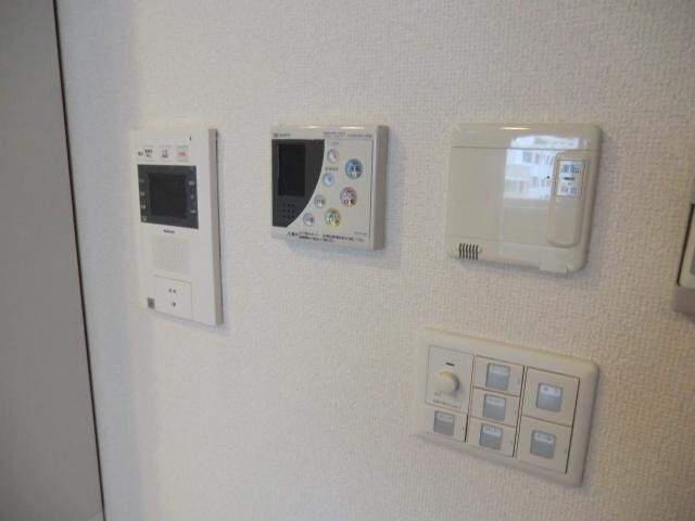 ロイヤルパークス新田の物件内観写真