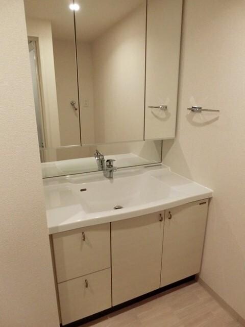 エスティメゾン四谷坂町の物件内観写真