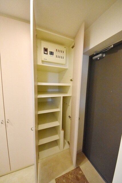 オーパスホームズ八丁堀の物件内観写真