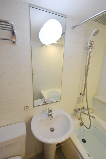 オーパスホームズ八丁堀の物件内観写真