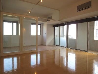 カーザエルミタッジオの物件内観写真