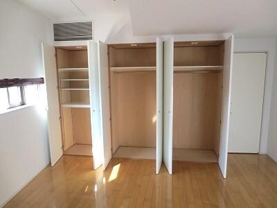 カーザエルミタッジオの物件内観写真