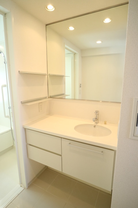 プライムアーバン四谷外苑東の物件内観写真